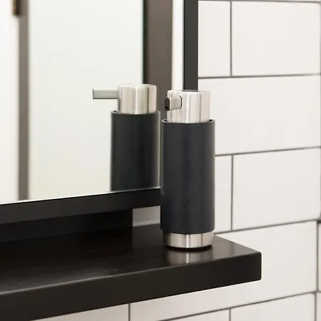 Apartment Cheltenham By Serviced