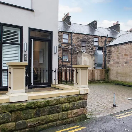 Cheltenham By Serviced Apartment Harrogate